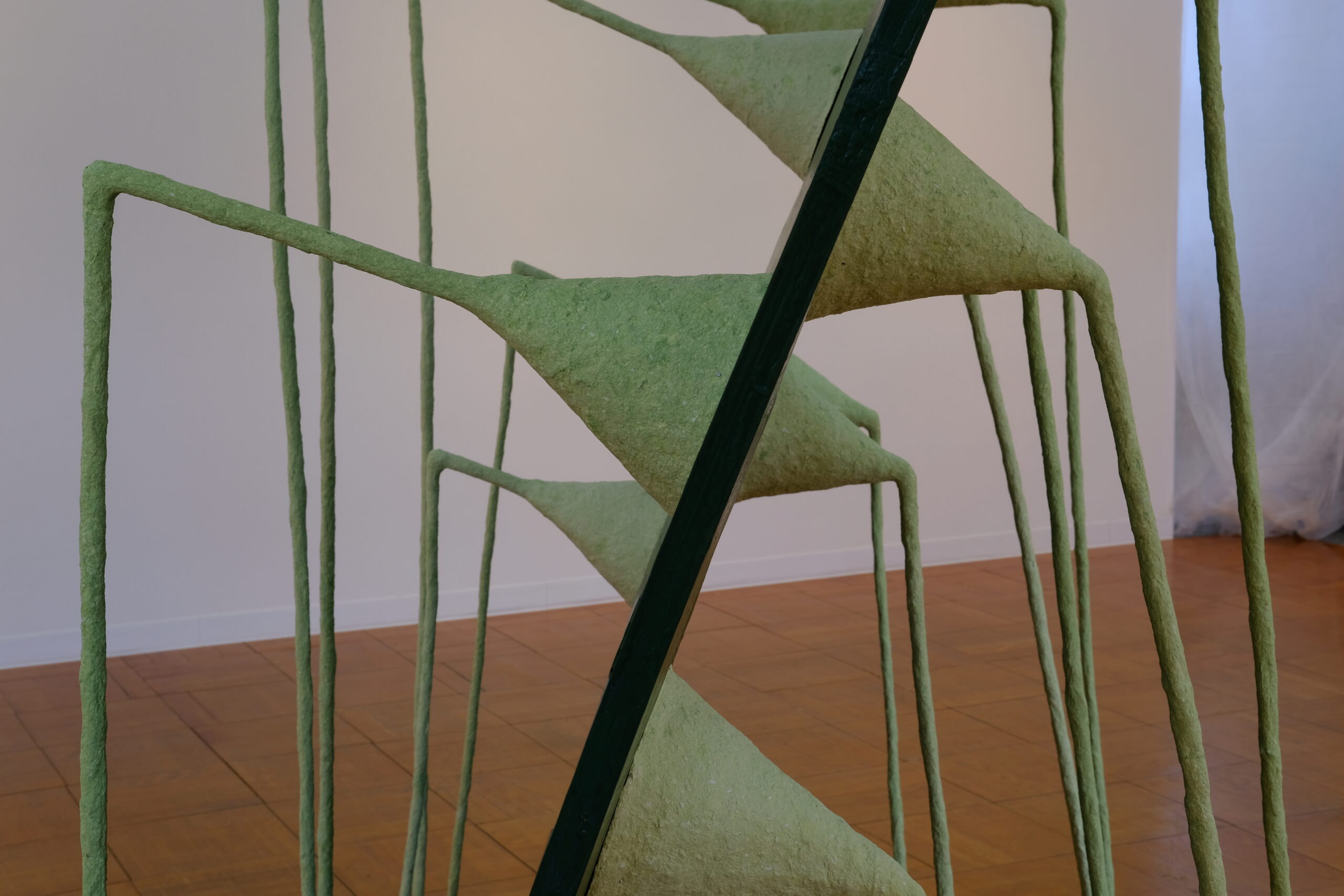 Eleanor Bedlow, Sculpture, paper pulp green Shikoku Japan